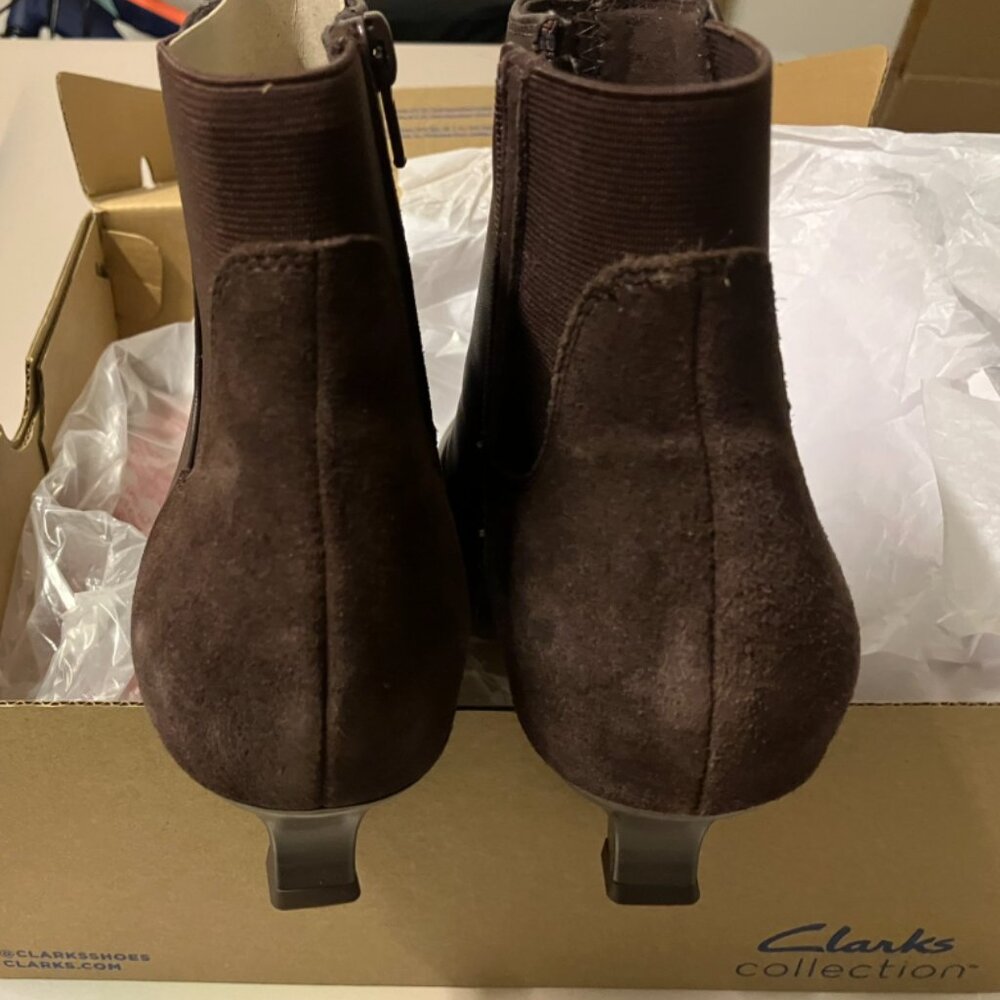 Clarks Women's Kepley Erin Fashion Boot Dark Brown Leather 9 M - Picture 7 of 10